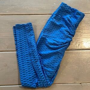 TIKTOK Booty Leggings L NEW